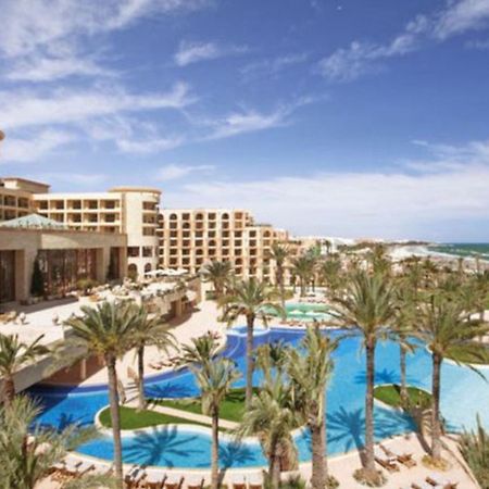 Moevenpick Resort & Marine Spa Sousse Exterior photo The Royal Mirage Hotel