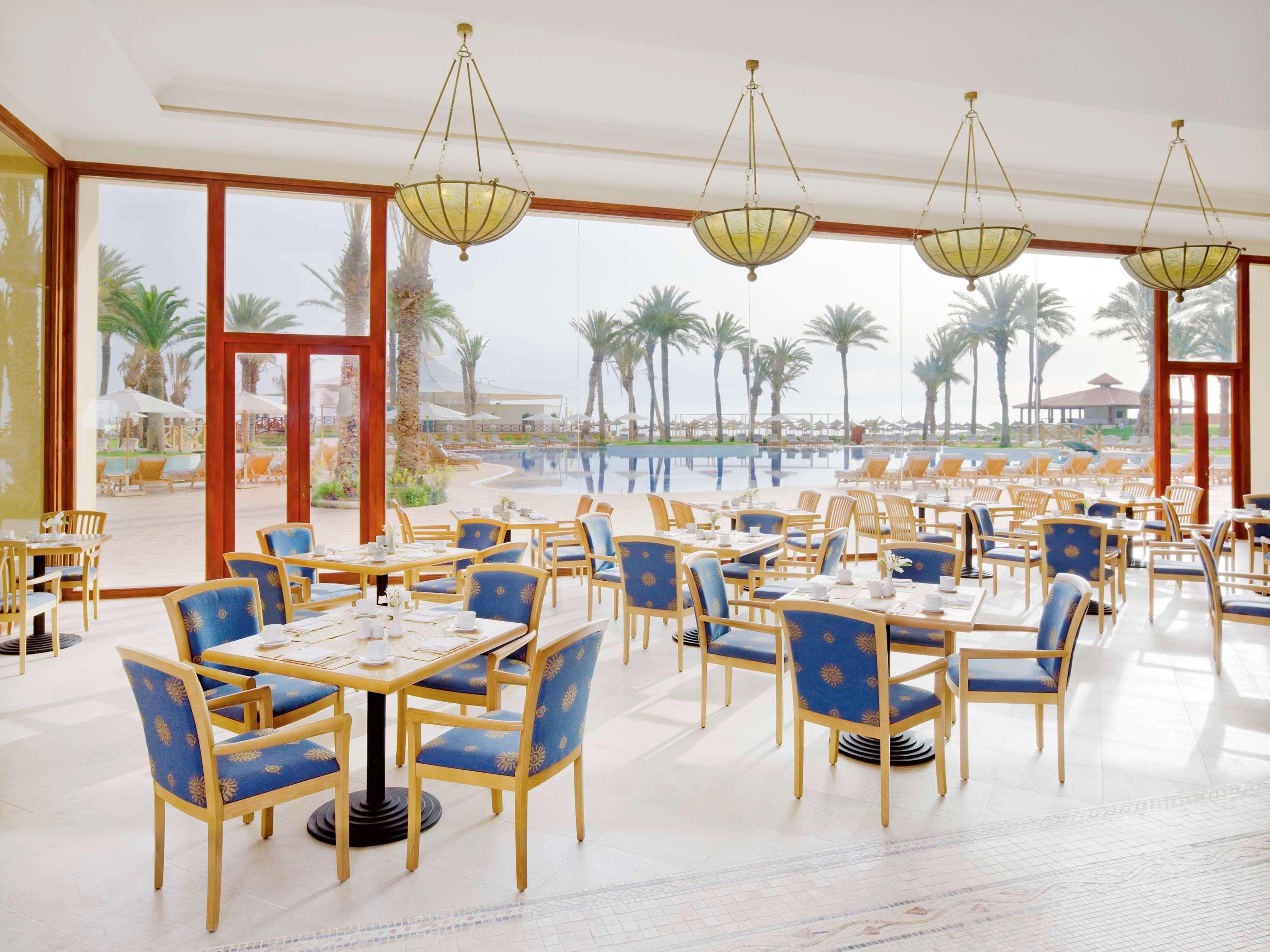 Moevenpick Resort & Marine Spa Sousse Exterior photo The restaurant